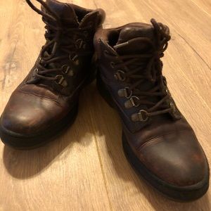 Timberland Ladies/Girls Hiking Boots